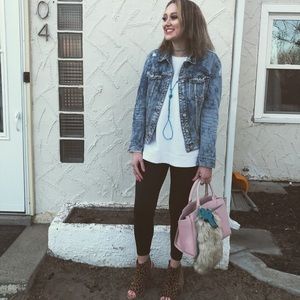 Meet your Posher, Daycia